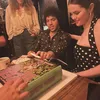 Potret Mesra Selena Gomez &amp; Benny Blanco