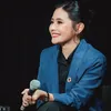 Prilly Latuconsina tampil dewasa