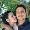 seleb beda usia, seleb beda usia puluhan tahun
