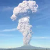 Gunung Calbuco di Chile meletus