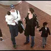 pitt_dan_jolie_bandara