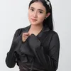 Yeni Inka Sopan Sederhana Cantik Anggun