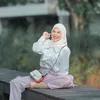 Artis Indonesia Punya Gigi Gingsul