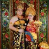 Femmy Permatasari Pakai Baju Adat Bali