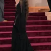 Lisa BLACKPINK Naik Tangga