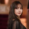 Lisa BLACKPINK Tatapan Mata