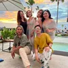 Bunga Citra Lestari pakai bikini