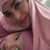 Yaya Anak Ririn Ekawati Pakai Jilbab