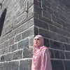 Celine Evangelista Pakai Gamis Pink