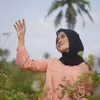 Revina Alvira Biodata Lesti