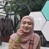 Inara Rusli 300 Pria