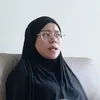 Hijab yang dipakai lesti kejora di rumah