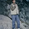 Chen Xiao dengan style kasual