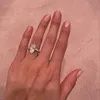 Cincin Tunangan Selena Gomez 