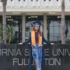 Cinta Kuya pakai kebaya kala wisuda