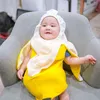 Baby Rayyanza pakai kostum pisang