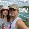 Potret Mesra Dylan Sprouse &amp; Barbara Palvin