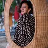Wanda Hamidah profil Kritik 