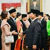Cynthia Riza Menangis Saat Giring Dilantik