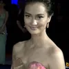 Atiqah Hasiholan