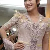 Baju Pengantin Alyssa Soebandono