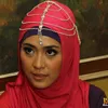 ustad solmed - april jasmine