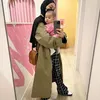 Ananda Omesh dan Dian Ayu Lestari