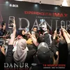 DANUR THE LAST CHAPTER kru dan pemeran di depan media