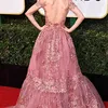 Golden Globe Pertama Lily Collins