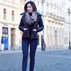 Bunga Zainal dan Keluarga