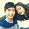 Pasangan Lee Jong Suk