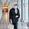 Artis yang Anak Orang Kaya