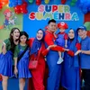 Kedekatan Ayu Ting Ting dengan Orang Tua