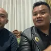Kuasa Hukum Ressa Rizky Diwawancara Awak Media