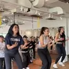 Denada, Asri Welas, dan Liza Natalia kompak saat zumba