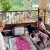 Denny Caknan nyekar di makam Didi Kempot