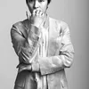 Artis Jenius Korea Selatan