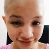 Artis Perempuan yang Pernah Botak