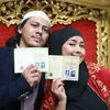 Potret kenangan pernikahan Ria Irawan dan Mayky Wongkar 
