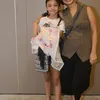 selena gomez, mona ratuliu, 