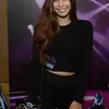 selena gomez, mona ratuliu, 