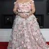 grammy 2017, worst dress grammy, worst dress grammy 2017, dress terburuk grammy