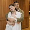 Raffi Ahmad - Nagita Slavina Gendong Baby Lily