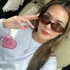 Selfie Cantik Raisa