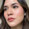 Selfie Cantik Raisa