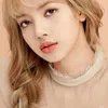 Transformasi Lisa BLACKPINK