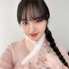 Idol K-Pop Cantik Berponi