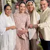 Orang tua Alyssa Daguise tampil kompak