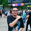 Artis nonton Coldplay