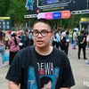 Artis nonton Coldplay
